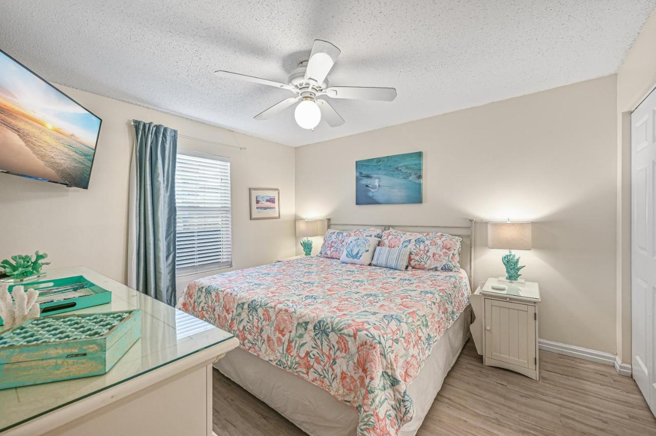 Pelican Beach Resort Rentals Destin Esterno foto